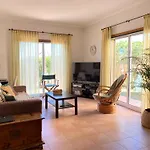 Alto Ria Villa *